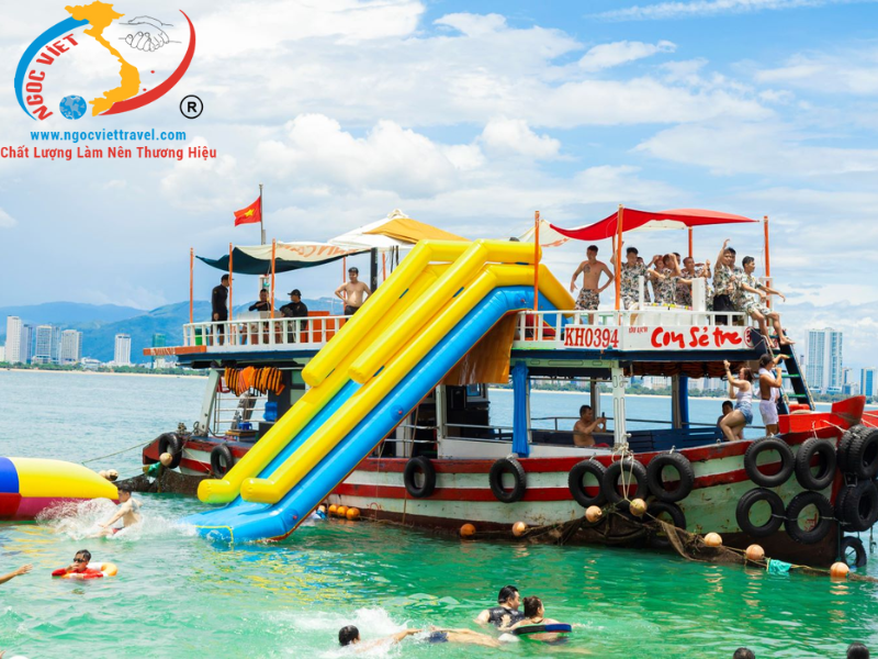 TOUR NHA TRANG 4N3Đ - TRẢI NGHIỆM CẮM TRẠI TRÊN BIỂN